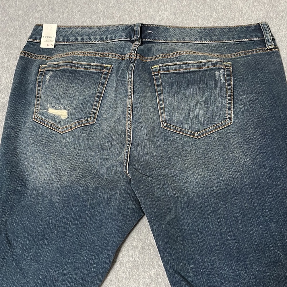 New Torrid Distressed Skinny Jeans Plus Size 18 Stretch - Picture 7 of 10